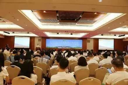 御茨智能斜齒輪減速機(jī)