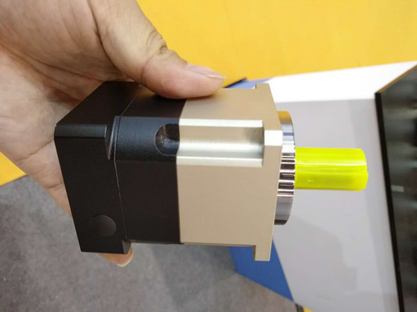 手掌大的精密行星減速機，難以想象