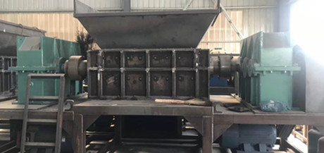 重載工業(yè)齒輪箱，撕碎機