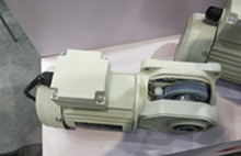 斜齒輪減速機，減速機廠家