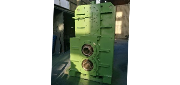 冶金齒輪減速機(jī)，軋機(jī)減速機(jī)，非標(biāo)齒輪減速機(jī)