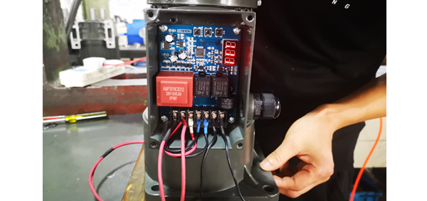 變頻減速機(jī)，調(diào)速減速機(jī)，變速機(jī)