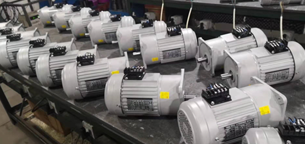 立式法蘭減速電機，GV28減速電機，750W減速電機