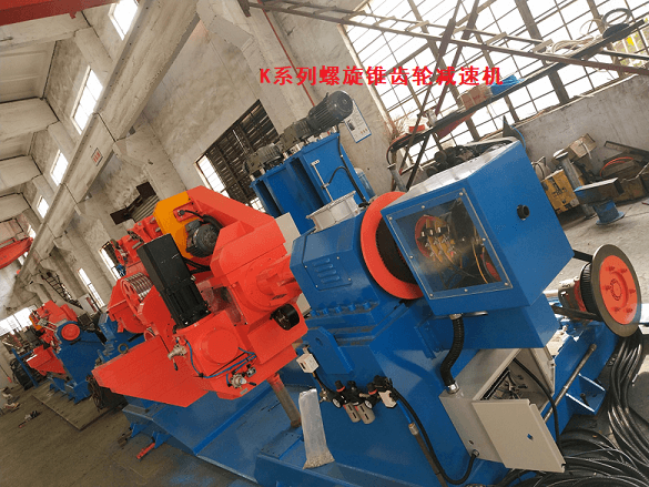 雙絞機(jī)上應(yīng)用的K系列螺旋錐齒輪減速機(jī) .png 雙絞機(jī)上應(yīng)用的K系列螺旋錐齒輪減速機(jī) .png