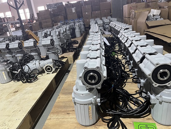 洗滌設(shè)備專用減速機.jpg 洗滌設(shè)備專用減速機.jpg